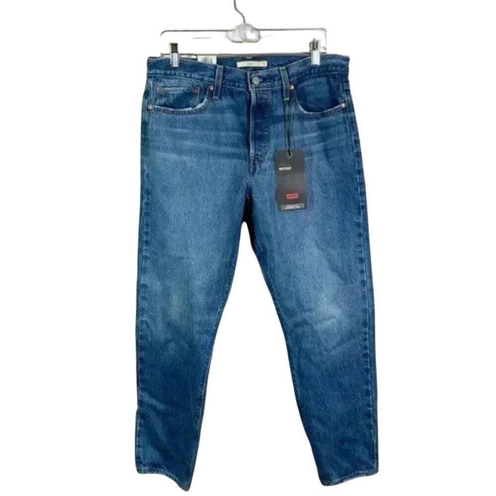 Levi’s Wedgie Fit Jeans Size 31 High Waist Vintage-Inspired